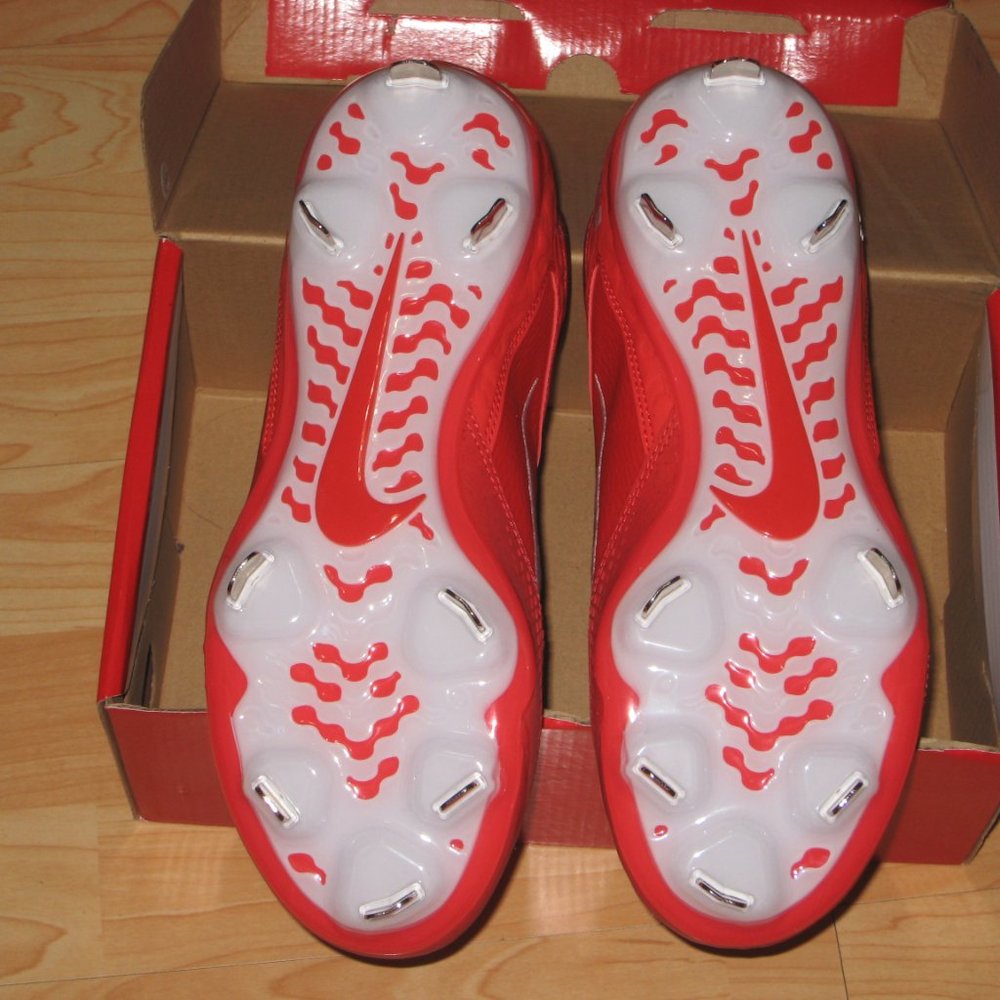 Nike Hyperdiamond 4 Elite Women's Softball Cleats Red CZ5917-616 Sz 10.5 NO BOX - Picture 4 of 6